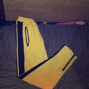 Fitted striped joggers